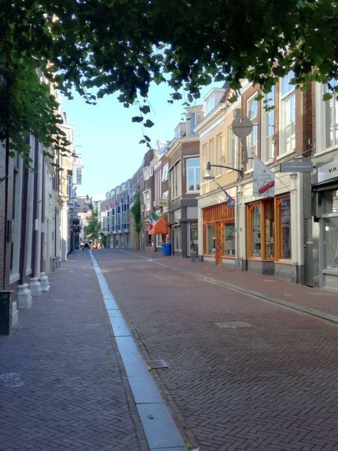 Studio In The City Center Of Leeuwarden Exteriér fotografie